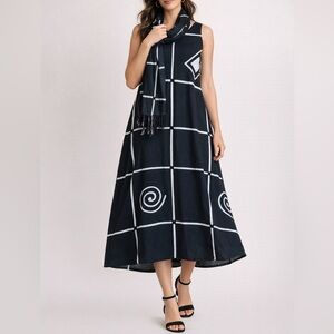 Chic Black and White Patterned Midi Dress